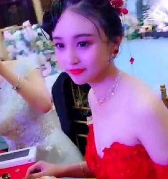 长沙吃瓜爆料最火新娘,吃瓜爆料中的璀璨焦点