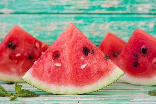 朋友圈吃瓜爆料文案,揭秘娱乐圈那些不为人知的幕后故事