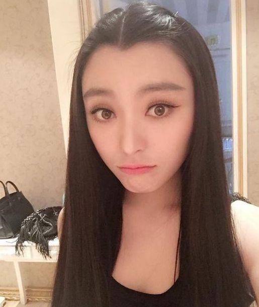 明星网红相似,明星网红相似度大揭秘，谁是你心中的翻版偶像？