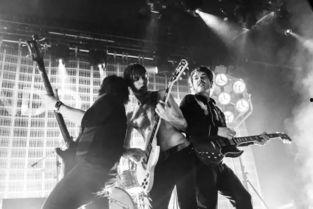 摇滚乐队吃瓜黑料,揭秘背后的吃瓜黑料