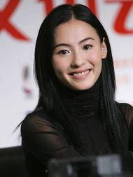 张柏芝明星网红,从明星到网红，跨界人生的多彩篇章