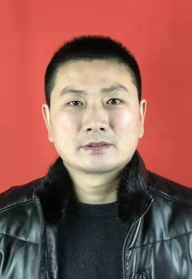 谭明星网红,网红界的璀璨新星，揭秘其爆红背后的故事”