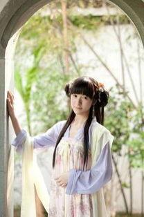 汉服明星网红,明星网红引领传统服饰潮流