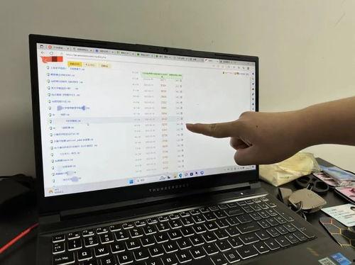 qq吃瓜爆料群贴吧,贴吧热议背后的真相