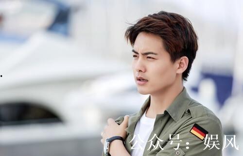 亲爱明星网红,魅力四射的幕后故事