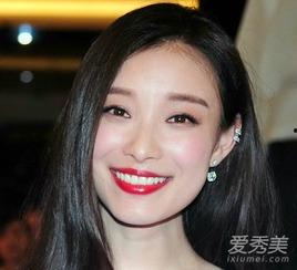 化妆明星网红,打造完美妆容的秘诀大公开